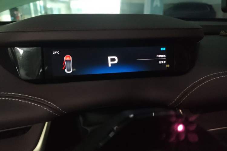 Used Xiaomi Auto SU7 2024 Rear-Drive Ultra-Long Range Advanced Pro-Level Intelligent Driving Version Instrument Cluster