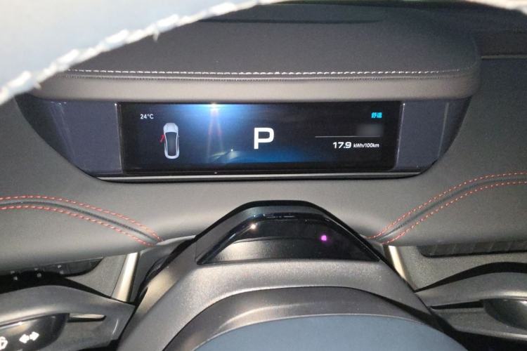 Used Xiaomi Auto SU7 2024 Rear-Drive Ultra-Long Range Advanced Pro-Level Intelligent Driving Version Instrument Cluster