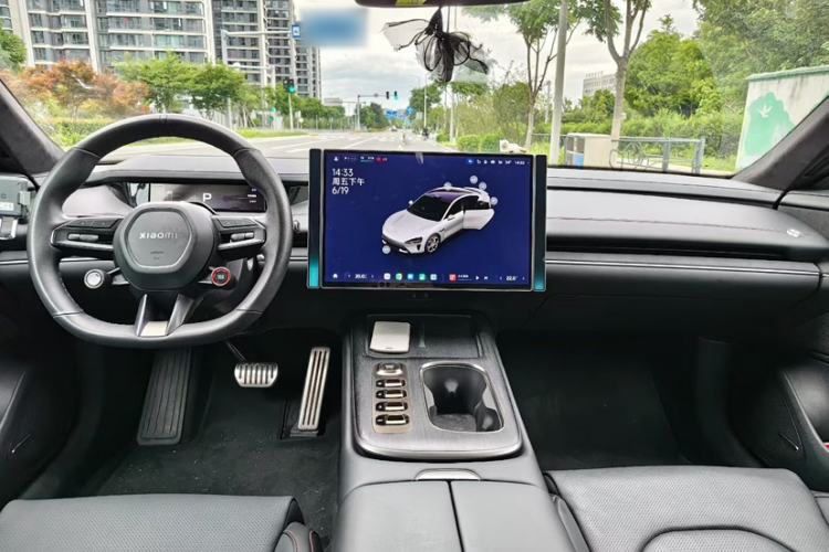 Used Xiaomi Auto SU7 2024 Four-Wheel Drive Ultra-Long Range Advanced Intelligent Driving Max Edition Interior 3