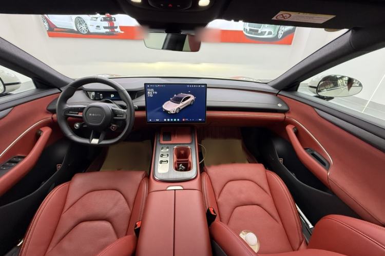 Used Xiaomi Auto SU7 2024 Rear-Drive Long-Range Intelligent Driving Version Interior 5