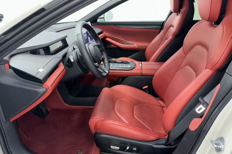 Used Xiaomi Auto SU7 2024 Rear-Drive Ultra-Long Range Advanced Pro-Level Intelligent Driving Version Interior 5