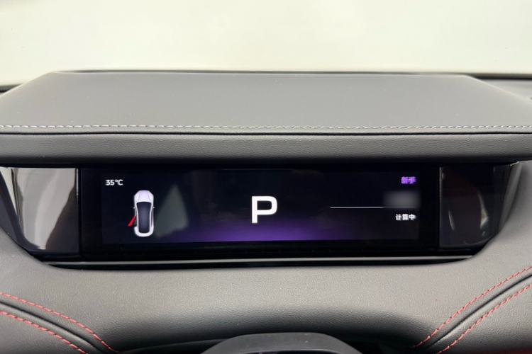 Used Xiaomi Auto SU7 2024 Four-Wheel Drive Ultra-Long Range Advanced Intelligent Driving Max Edition Interior 5