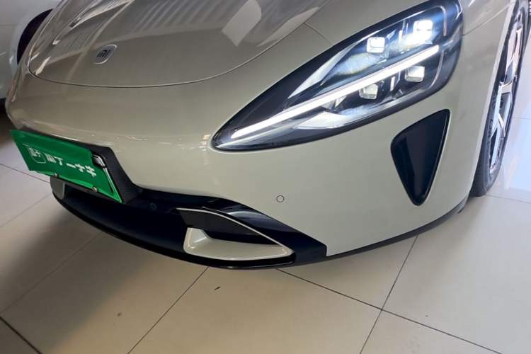 Used Xiaomi Auto SU7 2024 Rear-Drive Long-Range Intelligent Driving Version Left Front Headlight
