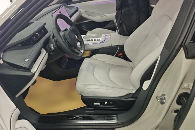 Used Xiaomi Auto SU7 2024 Four-Wheel Drive Ultra-Long Range Advanced Intelligent Driving Max Edition Left Front Seat