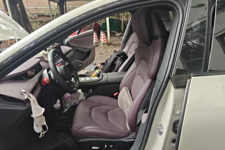 Used Xiaomi Auto SU7 2024 Rear-Drive Long-Range Intelligent Driving Version Left Front Seat