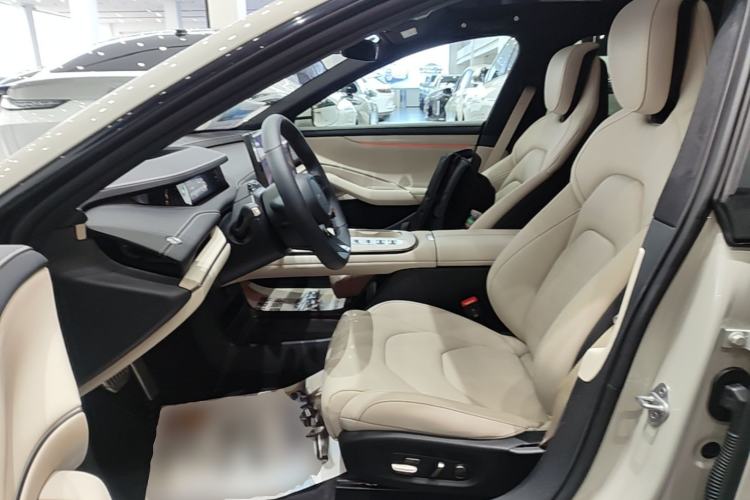 Used Xiaomi Auto SU7 2024 Four-Wheel Drive Ultra-Long Range Advanced Intelligent Driving Max Edition Left Front Seat
