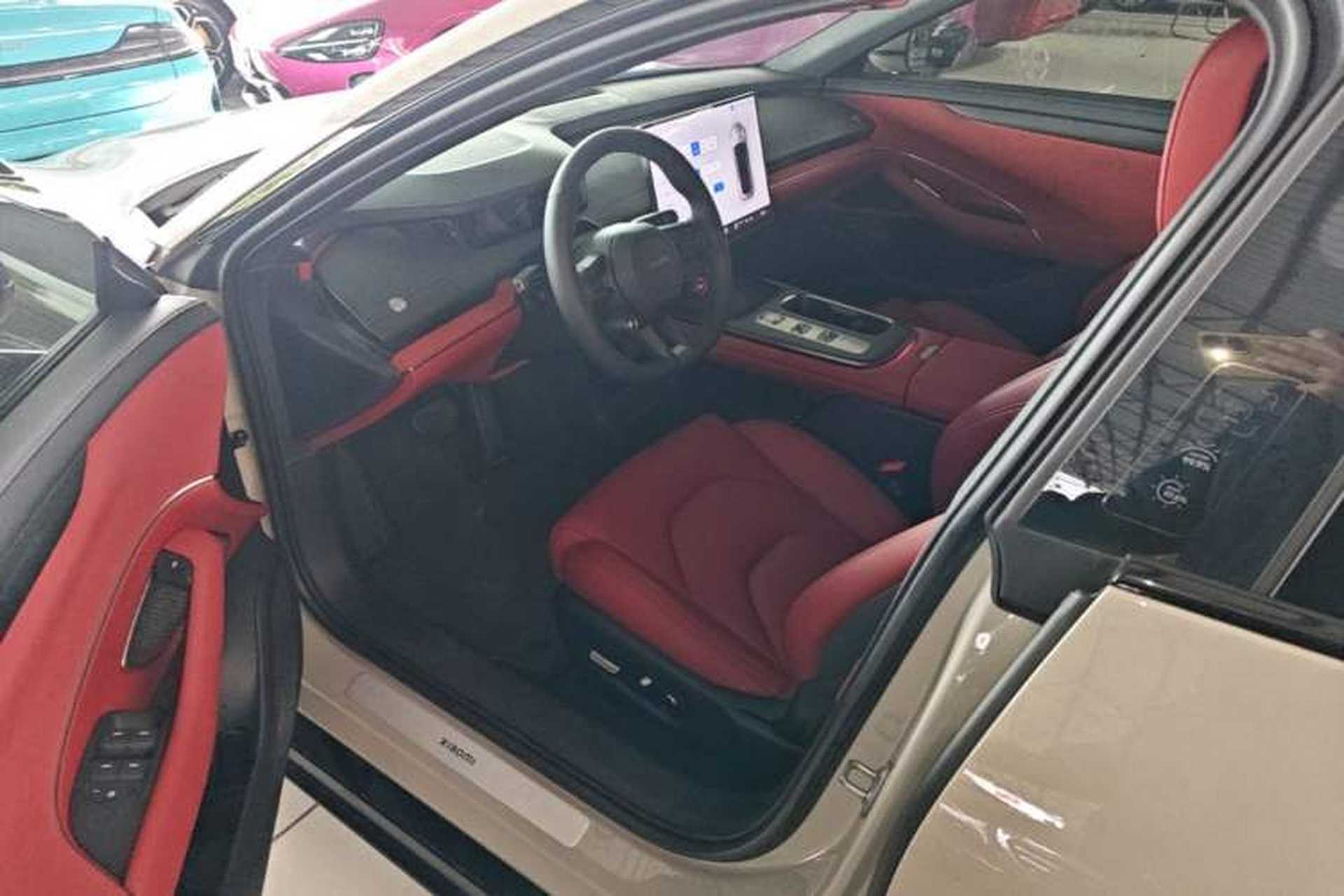 Used Xiaomi Auto SU7 2024 Rear-Drive Long-Range Intelligent Driving Version Left Front Seat