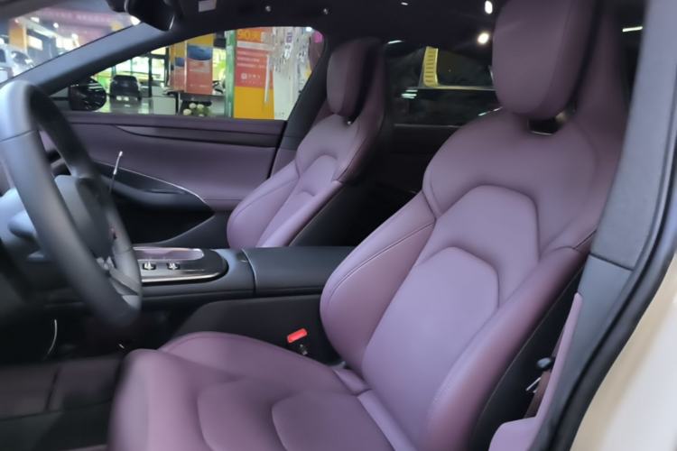Used Xiaomi Auto SU7 2024 Rear-Drive Long-Range Intelligent Driving Version Left Front Seat