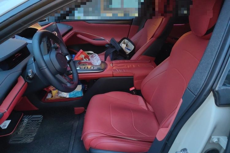 Used Xiaomi Auto SU7 2024 Rear-Drive Long-Range Intelligent Driving Version Left Front Seat