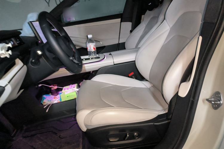Used Xiaomi Auto SU7 2024 Rear-Drive Long-Range Intelligent Driving Version Left Front Seat
