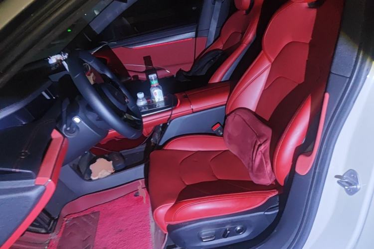Used Xiaomi Auto SU7 2024 Rear-Drive Long-Range Intelligent Driving Version Left Front Seat