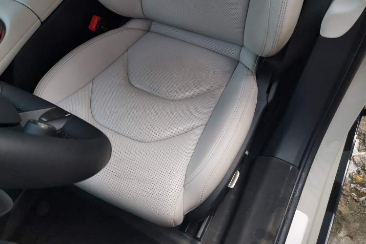 Used Xiaomi Auto SU7 2024 Rear-Drive Ultra-Long Range Advanced Pro-Level Intelligent Driving Version Left Front Seat