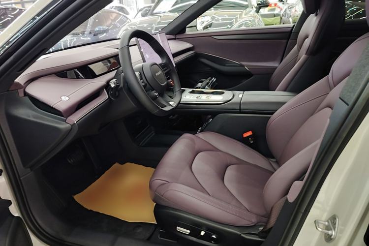 Used Xiaomi Auto SU7 2024 Rear-Drive Long-Range Intelligent Driving Version Left Front Seat