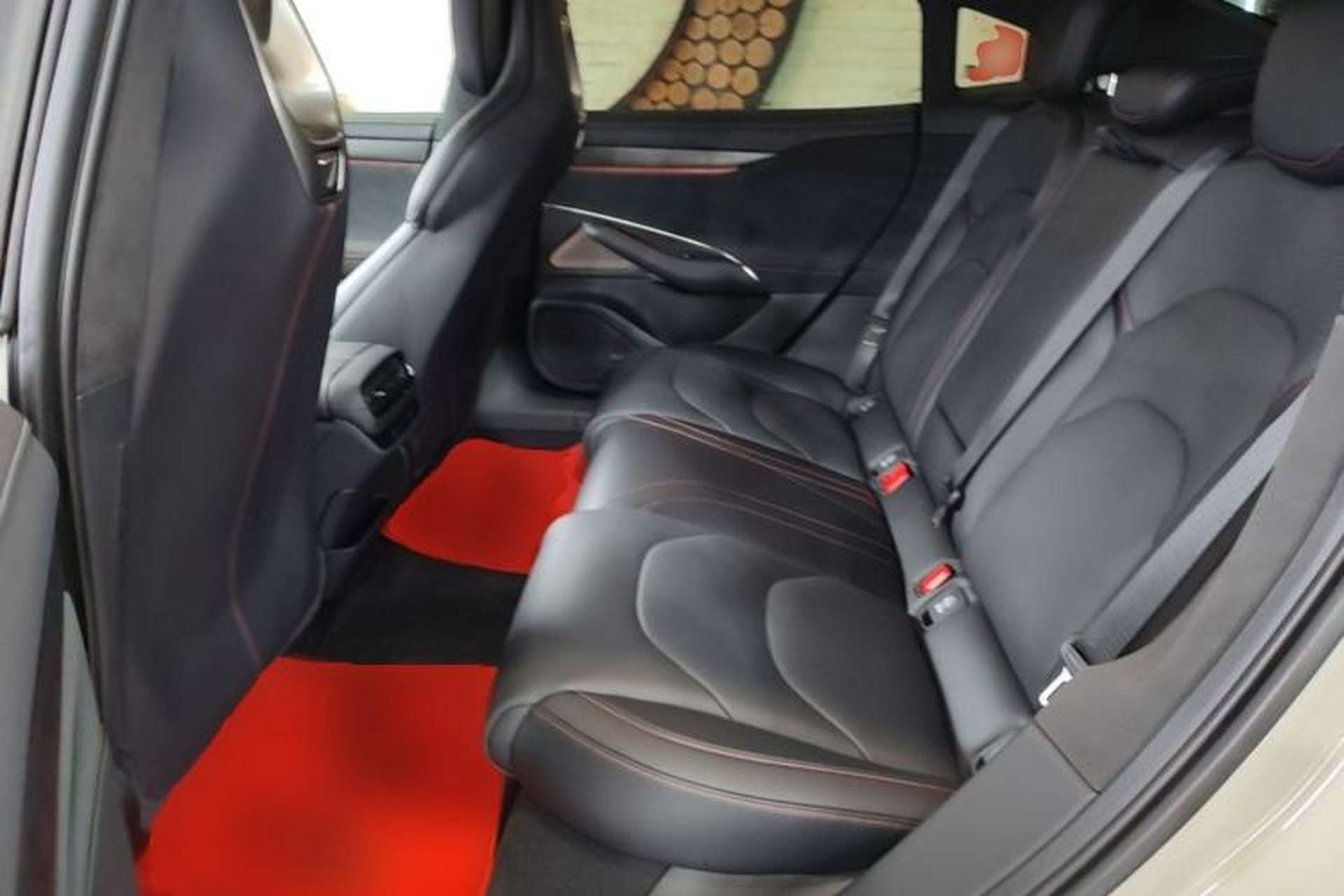 Used Xiaomi Auto SU7 2024 Four-Wheel-Drive Max Founder's Edition Left Rear Seat