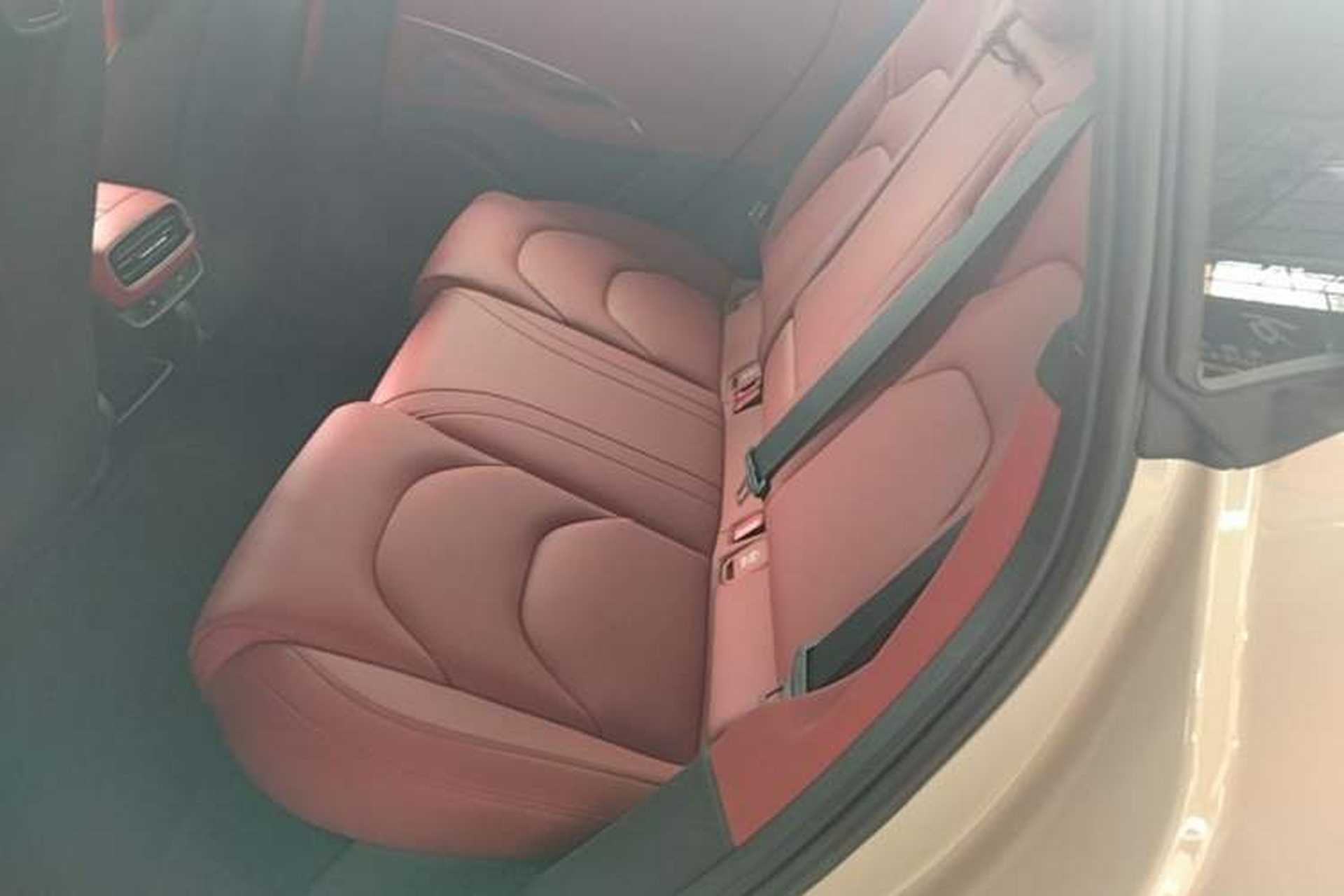 Used Xiaomi Auto SU7 2024 Rear-Drive Long-Range Intelligent Driving Version Left Rear Seat