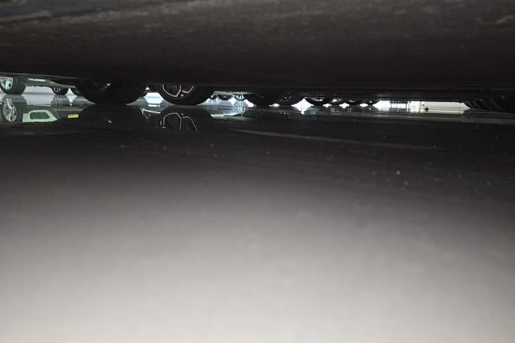 Used Xiaomi Auto SU7 2024 Rear-Drive Long-Range Intelligent Driving Version Left Side Sill