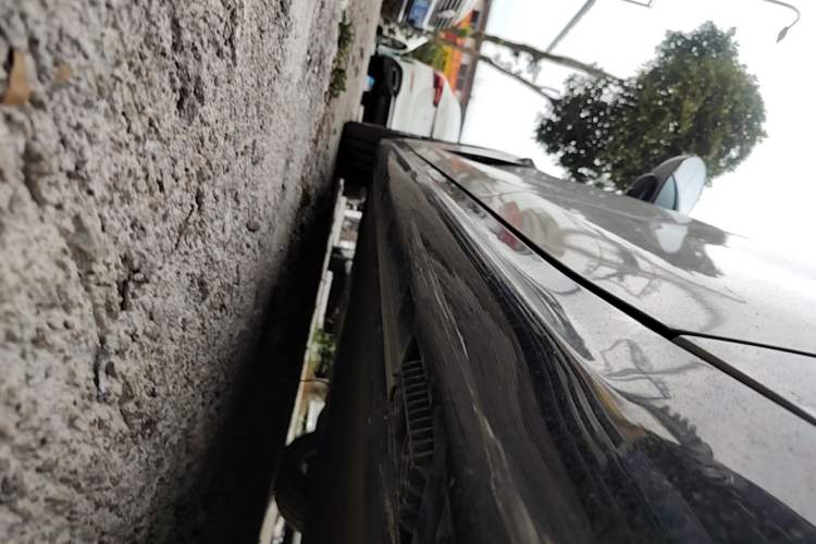 Used Xiaomi Auto SU7 2024 Rear-Drive Ultra-Long Range Advanced Pro-Level Intelligent Driving Version Left Side Sill