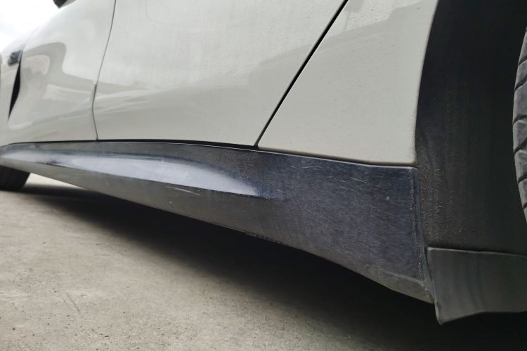 Used Xiaomi Auto SU7 2024 Rear-Drive Standard Founder Edition Left Side Sill