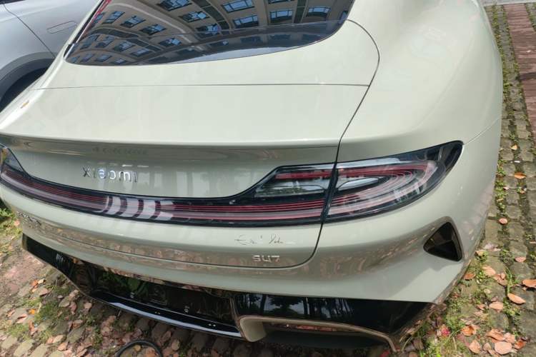 Used Xiaomi Auto SU7 2024 Rear-Drive Long-Range Intelligent Driving Version Rear