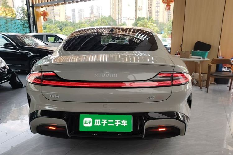 Used Xiaomi Auto SU7 2024 Four-Wheel Drive Ultra-Long Range Advanced Intelligent Driving Max Edition Rear