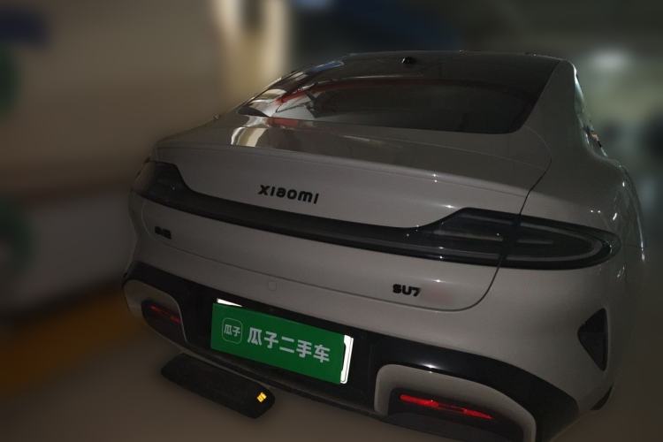 Used Xiaomi Auto SU7 2024 Four-Wheel Drive Ultra-Long Range Advanced Intelligent Driving Max Edition Rear
