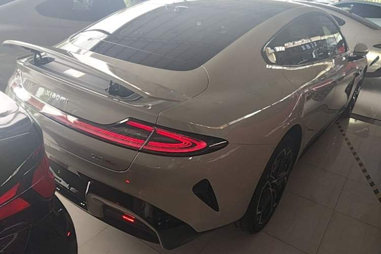 Used Xiaomi Auto SU7 2024 Four-Wheel Drive Ultra-Long Range Advanced Intelligent Driving Max Edition Rear