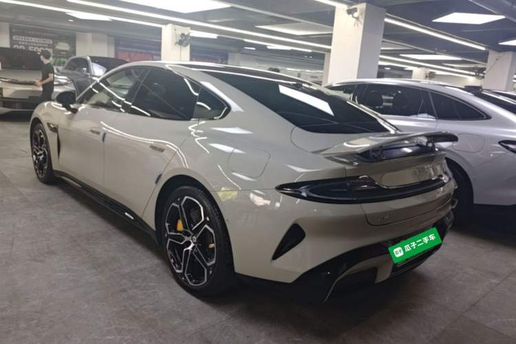 Used Xiaomi Auto SU7 2024 Rear-Drive Ultra-Long Range Advanced Pro-Level Intelligent Driving Version Rear Left 45 Deg