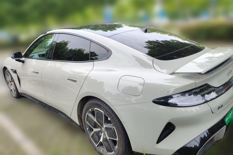 Used Xiaomi Auto SU7 2024 Rear-Drive Ultra-Long Range Advanced Pro-Level Intelligent Driving Version Rear Left 45 Deg