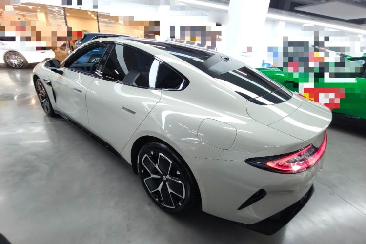 Used Xiaomi Auto SU7 2024 Rear-Drive Ultra-Long Range Advanced Pro-Level Intelligent Driving Version Rear Left 45 Deg