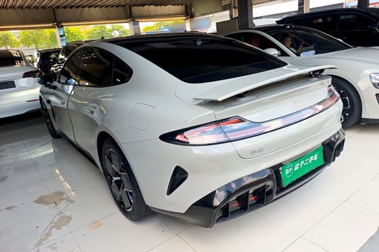 Used Xiaomi Auto SU7 2024 Rear-Drive Long-Range Intelligent Driving Version Rear Left 45 Deg