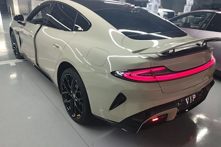 Used Xiaomi Auto SU7 2024 Four-Wheel Drive Ultra-Long Range Advanced Intelligent Driving Max Edition Rear Left 45 Deg