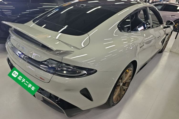 Used Xiaomi Auto SU7 2024 Four-Wheel Drive Ultra-Long Range Advanced Intelligent Driving Max Edition Rear Right 45 Deg