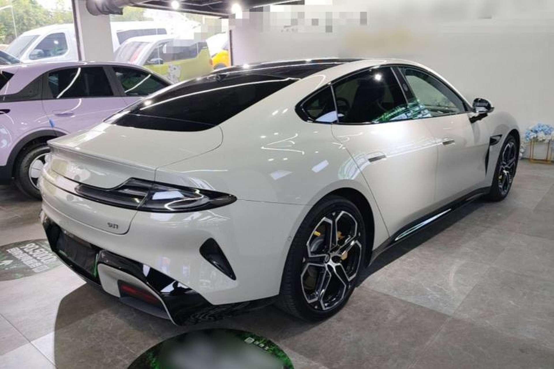 Used Xiaomi Auto SU7 2024 Rear-Drive Ultra-Long Range Advanced Pro-Level Intelligent Driving Version Rear Right 45 Deg