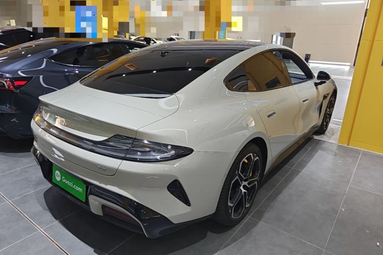 Used Xiaomi Auto SU7 2024 Rear-Drive Ultra-Long Range Advanced Pro-Level Intelligent Driving Version Rear Right 45 Deg