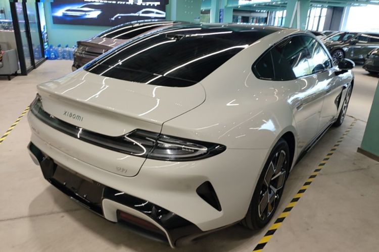 Used Xiaomi Auto SU7 2024 Rear-Drive Long-Range Intelligent Driving Version Rear Right 45 Deg