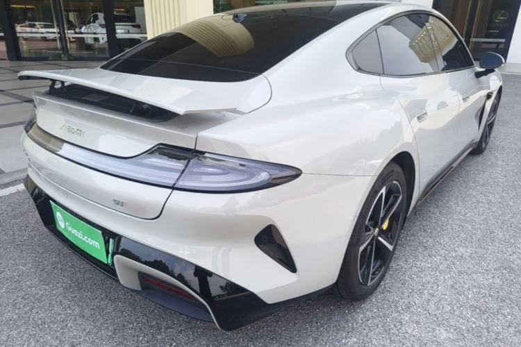 Used Xiaomi Auto SU7 2024 Four-Wheel Drive Ultra-Long Range Advanced Intelligent Driving Max Edition Rear Right 45 Deg