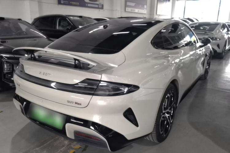 Used Xiaomi Auto SU7 2024 Four-Wheel Drive Ultra-Long Range Advanced Intelligent Driving Max Edition Rear Right 45 Deg