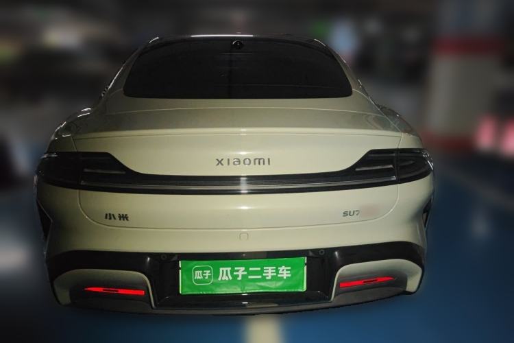 Used Xiaomi Auto SU7 2024 Four-Wheel Drive Ultra-Long Range Advanced Intelligent Driving Max Edition Rear