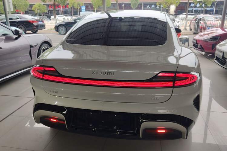 Used Xiaomi Auto SU7 2024 Rear-Drive Long-Range Intelligent Driving Version Rear