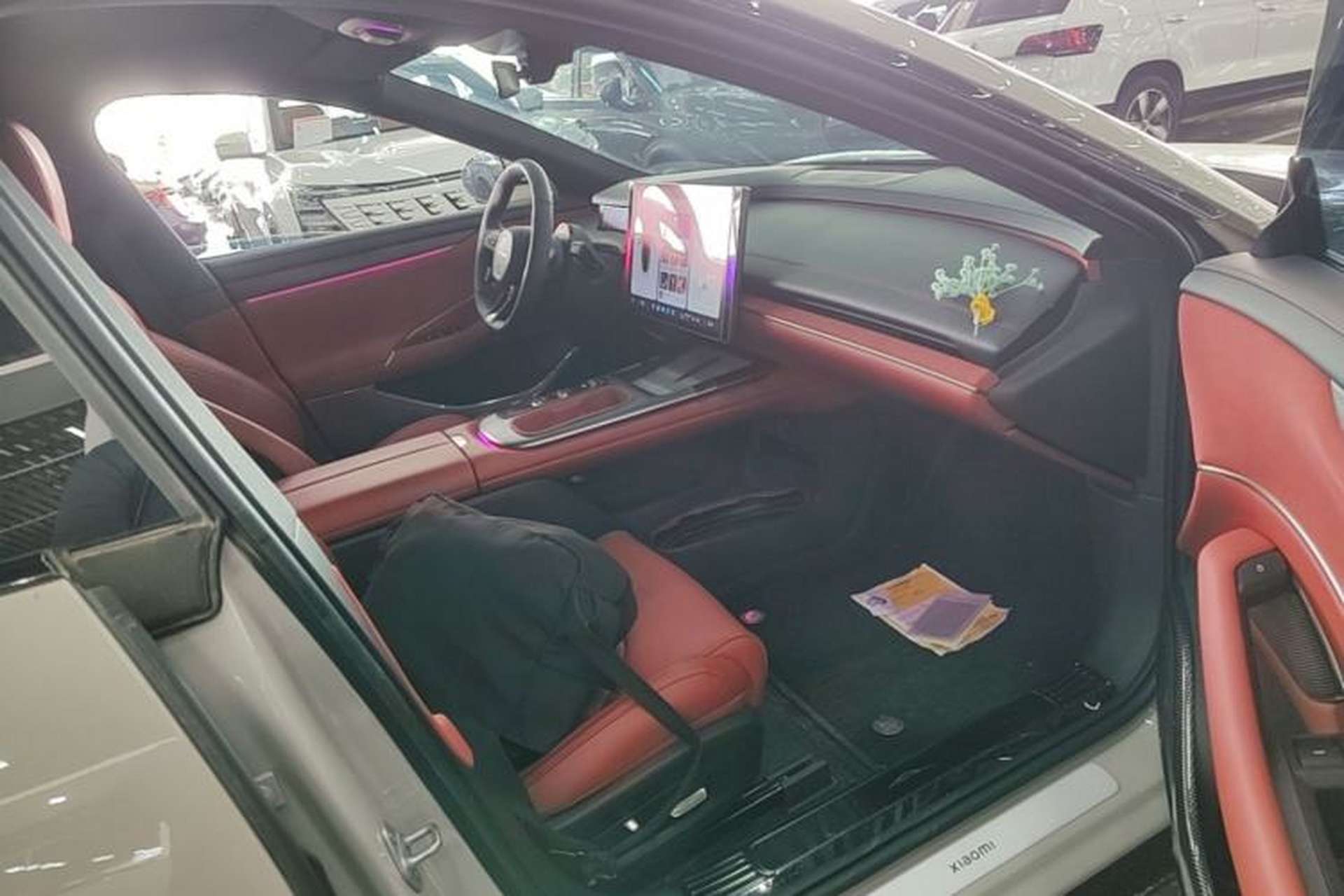 Used Xiaomi Auto SU7 2024 Rear-Drive Long-Range Intelligent Driving Version Right Front Seat