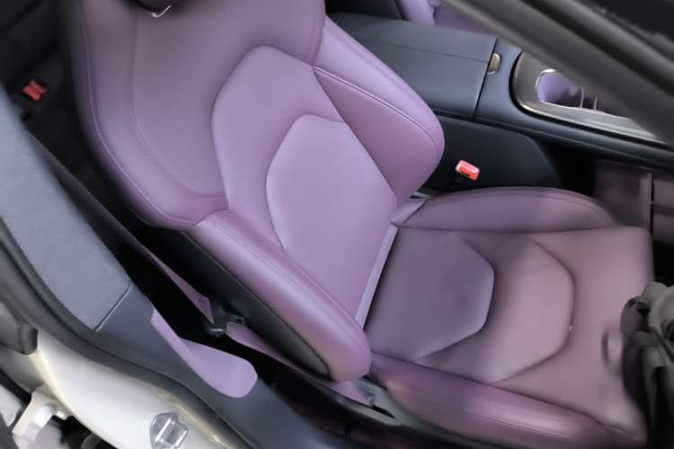 Used Xiaomi Auto SU7 2024 Rear-Drive Long-Range Intelligent Driving Version Right Front Seat