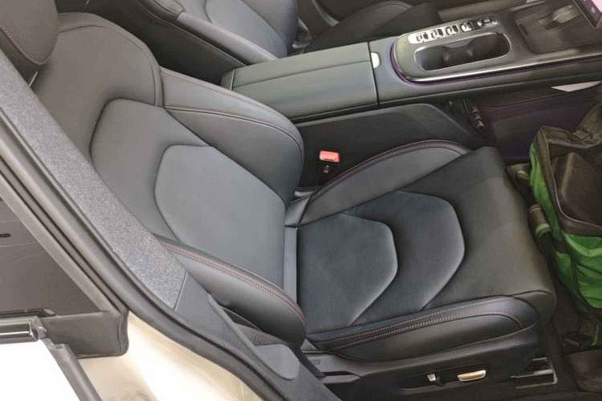 Used Xiaomi Auto SU7 2024 Rear-Drive Ultra-Long Range Advanced Pro-Level Intelligent Driving Version Right Front Seat