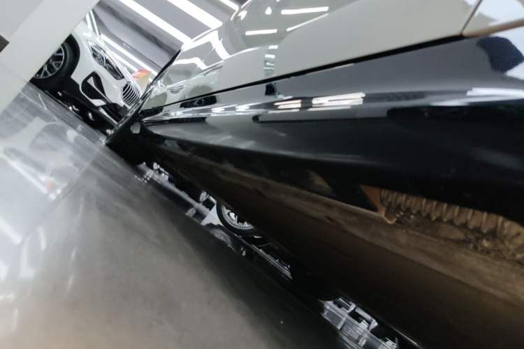 Used Xiaomi Auto SU7 2024 Rear-Drive Ultra-Long Range Advanced Pro-Level Intelligent Driving Version Right Side Sill