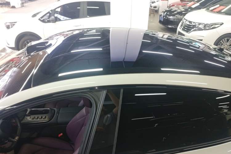 Used Xiaomi Auto SU7 2024 Four-Wheel Drive Ultra-Long Range Advanced Intelligent Driving Max Edition Roof