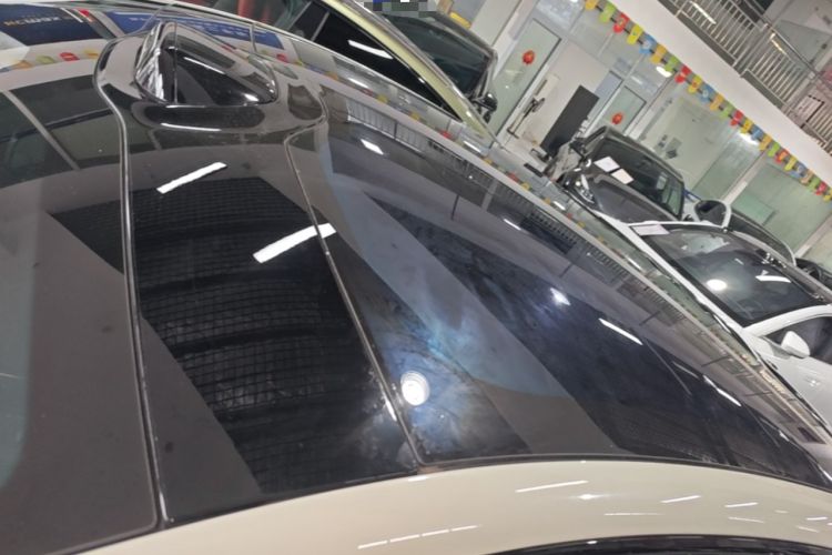 Used Xiaomi Auto SU7 2024 Four-Wheel Drive Ultra-Long Range Advanced Intelligent Driving Max Edition Roof
