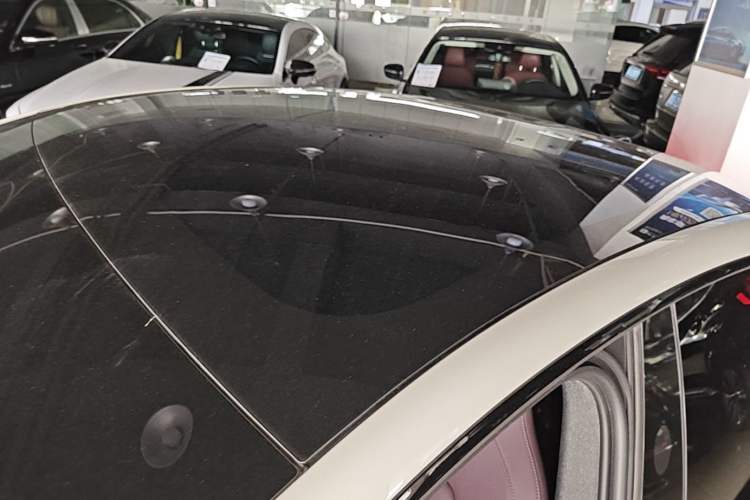 Used Xiaomi Auto SU7 2024 Rear-Drive Long-Range Intelligent Driving Version Roof
