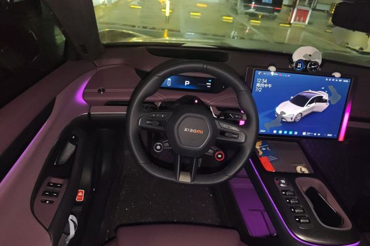 Used Xiaomi Auto SU7 2024 Four-Wheel Drive Ultra-Long Range Advanced Intelligent Driving Max Edition Steering Wheel