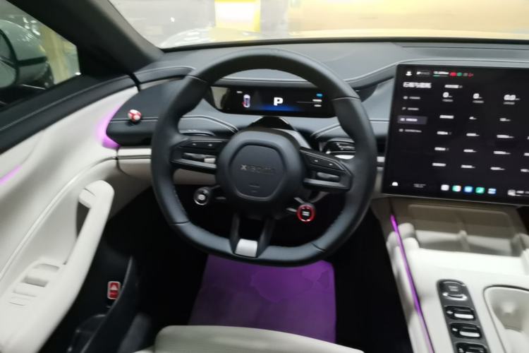 Used Xiaomi Auto SU7 2024 Rear-Drive Ultra-Long Range Advanced Pro-Level Intelligent Driving Version Steering Wheel