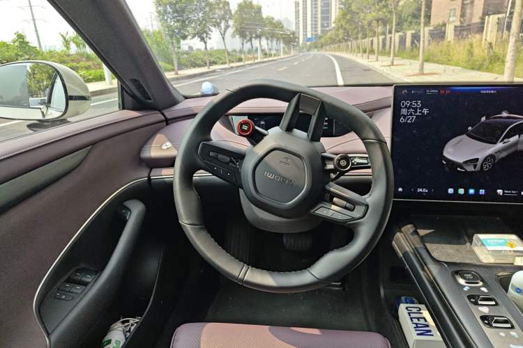 Used Xiaomi Auto SU7 2024 Rear-Drive Long-Range Intelligent Driving Version Steering Wheel