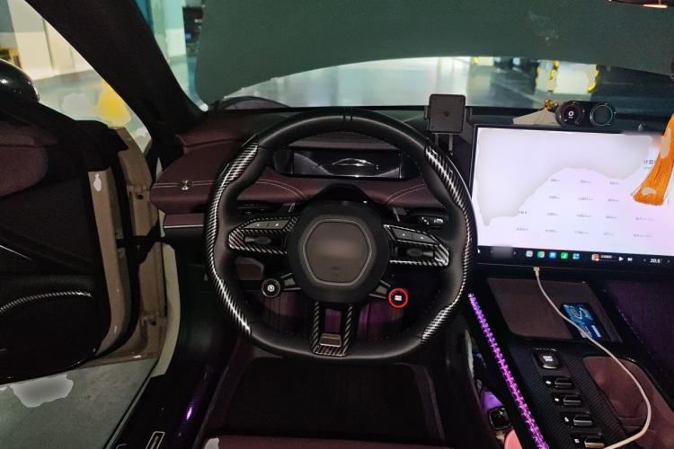 Used Xiaomi Auto SU7 2024 Rear-Drive Ultra-Long Range Advanced Pro-Level Intelligent Driving Version Steering Wheel